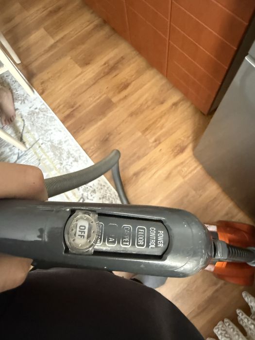 Продам пылесос 2000w