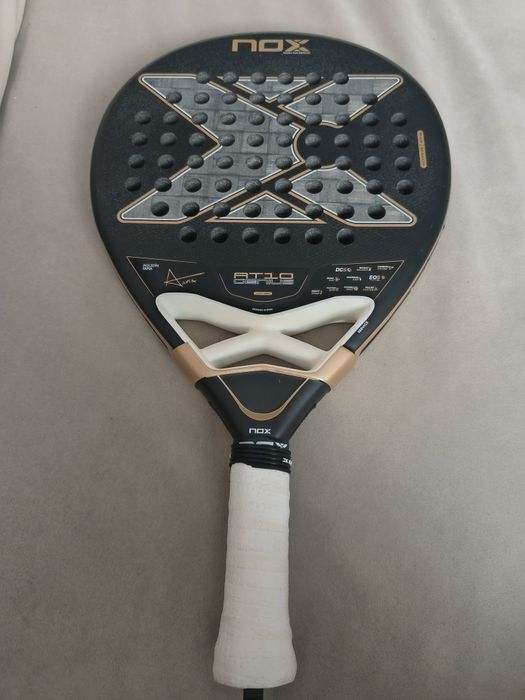 Racheta padel Nox AT10 18k