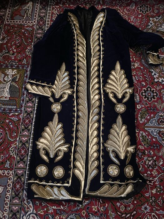 Мужской чапан новый