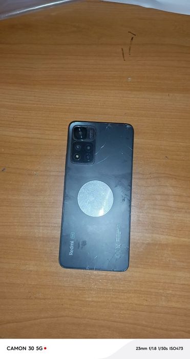 Продам телефон редми нот 11про +5G