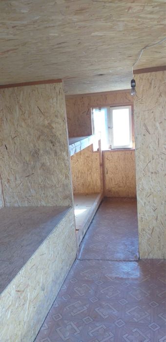 Вагон на колёсах