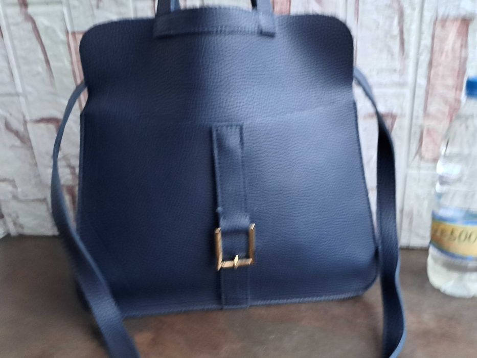 дамска чанта,малка тъмно синя чантичка