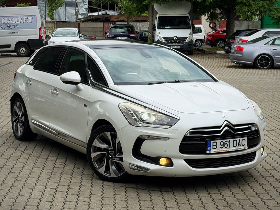 Citroen DS5/2.0D Hybrid/4x4/Extra full