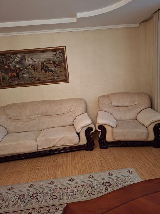 Продам Диван и кресло