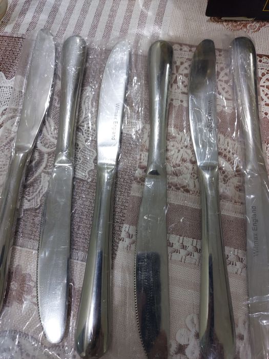 Продам столовые ножи