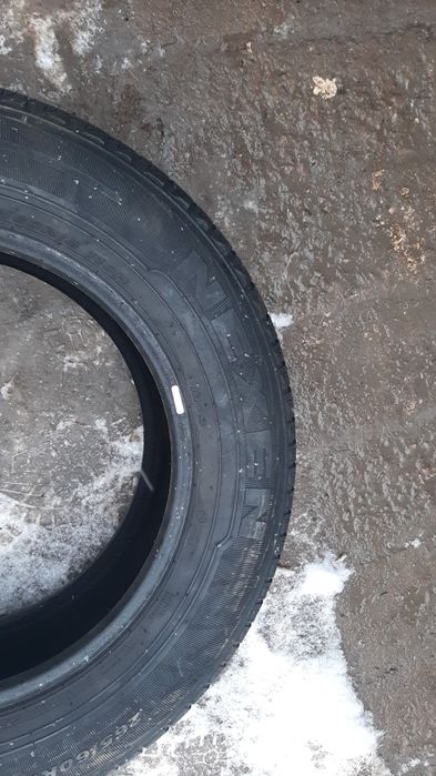 Продам резину вся сезонка