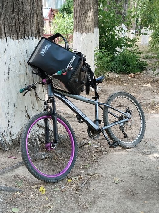 Продаю велик срочно