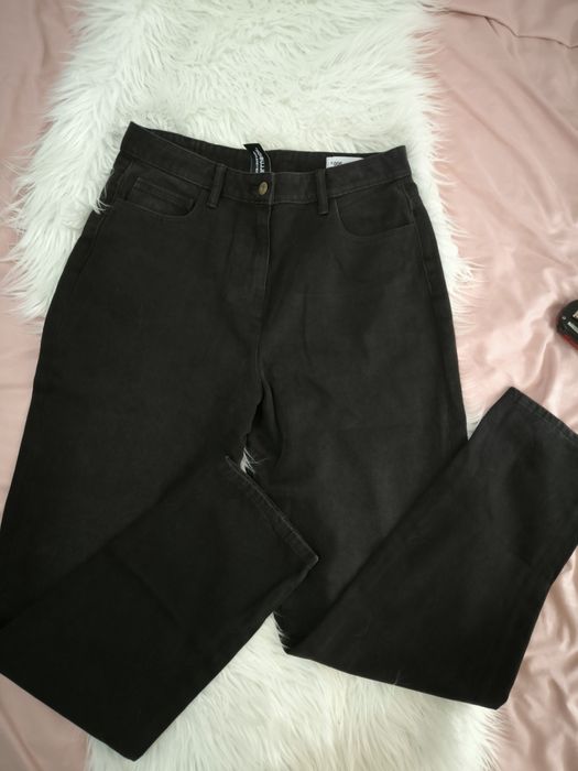 Blugi mom fit/ pantaloni noi