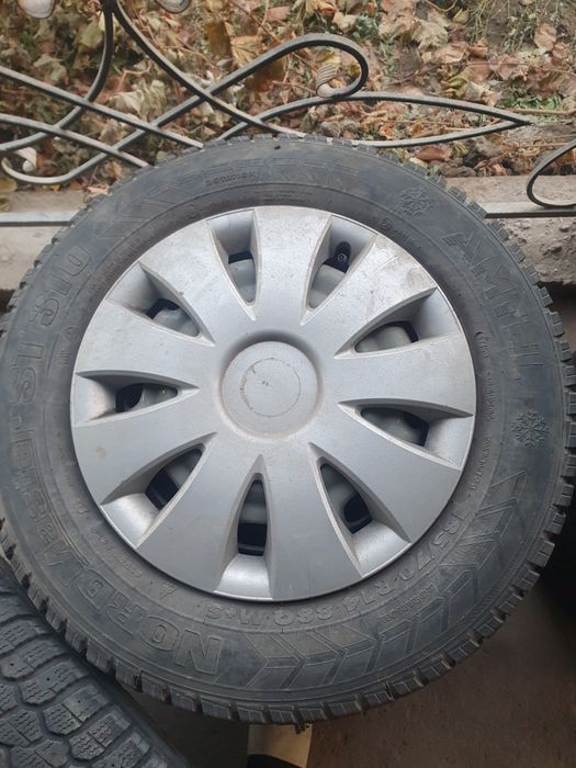 Резина зимняя комлект