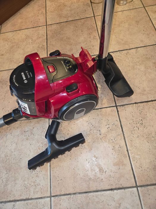 Прахосмукачка Bosch series 2