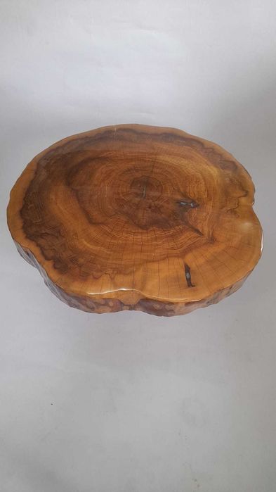 Mese din buturugi realizate cu Rasina Epoxidica