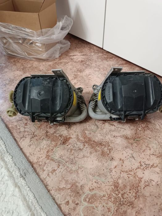 Противотуманки пара