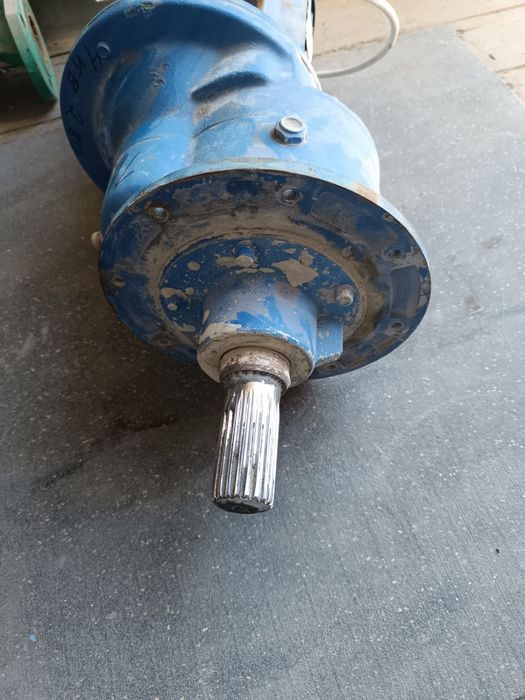 Электродвигатель мотор редуктор 4кв /280об мин