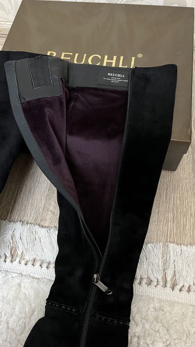 Продам Сапоги женские