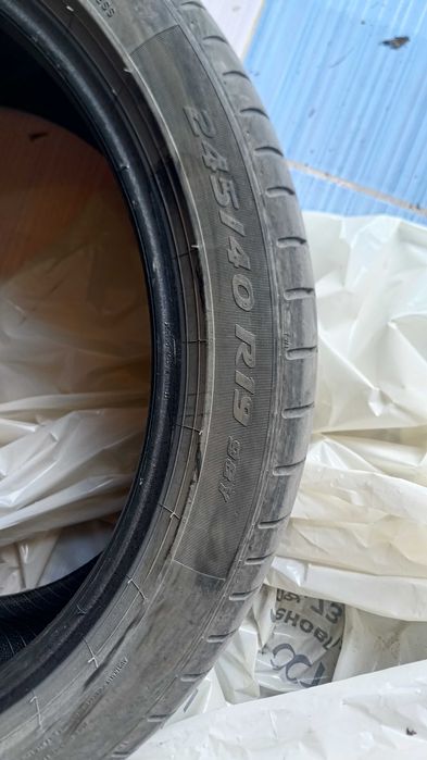 Pirelli P zero 245 40 19