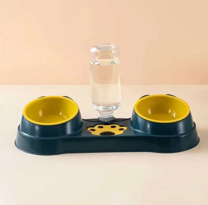 Dispenser/Adapator apa si hrana pentru caini sau pisici