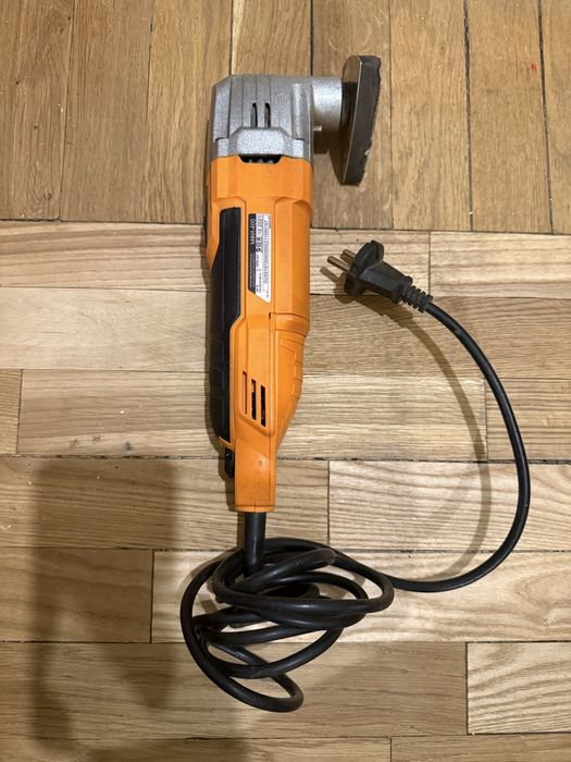 Многофункциональный инструмент ВИХРЬ Вихрь МФИ-400