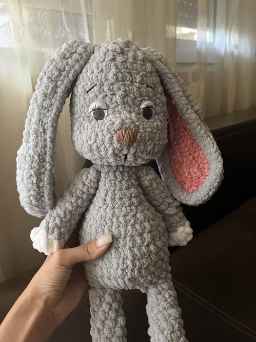 Сиво плетено зайче