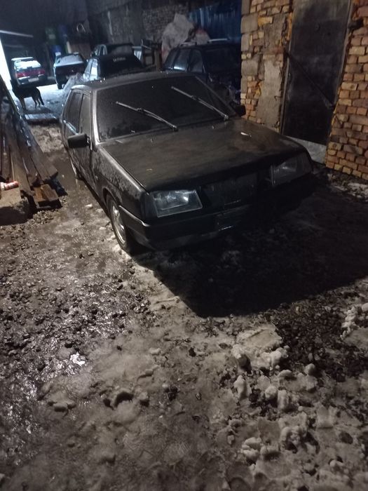 Продам ваз 21099 ...