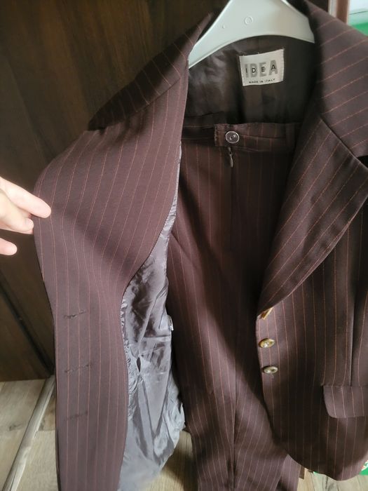 Costum dama mărime 46