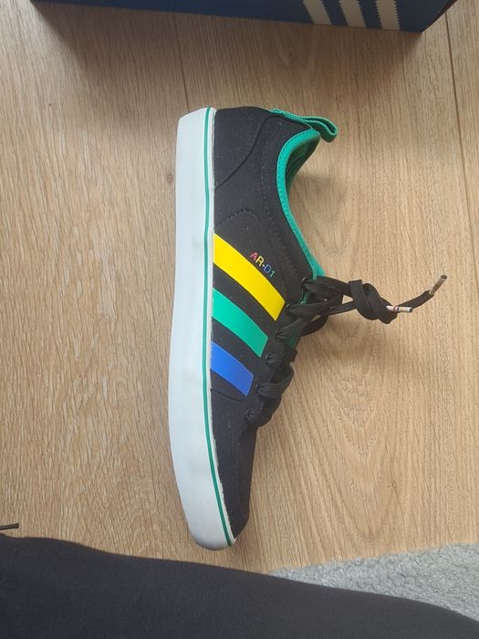 Обувки Adidas Ar-D1