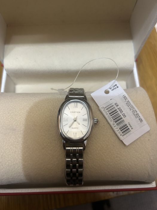 Часы Cartier, новые женские часы , не использованные