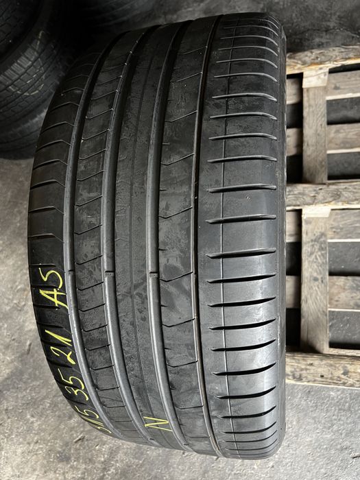 1 anvelopa vara 315/35/21 Pirelli , RSC * 5.7 mm , BMW Original * , Bmw X5 , BMW X6 !