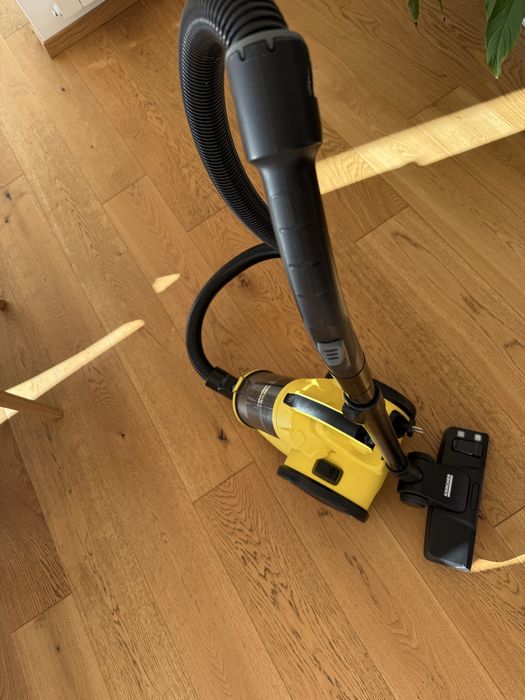 Прахосмукачка Karcher с циклонен филтър VC 3