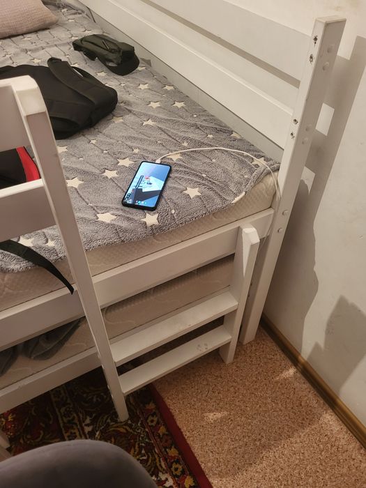 Продается детская двуярусная кровать