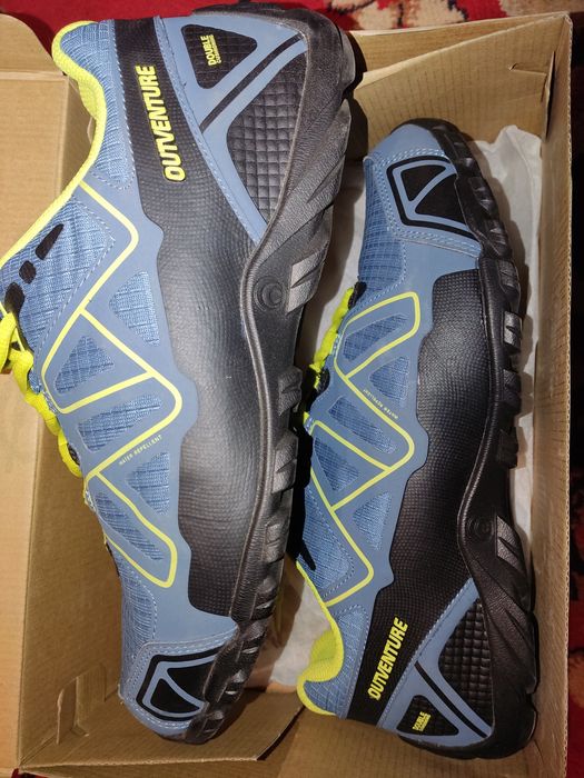 Кросовки  OUTVENTURE  размер 43.