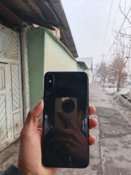 Iphone xs max sotlad 100%