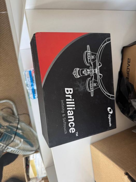 Лупы стоматологические Eighteeth Brilliance 3.0x, оригинал
