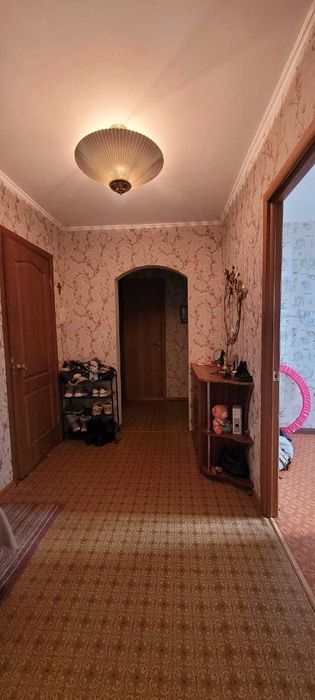 Продается 2х квартира 8 мкр