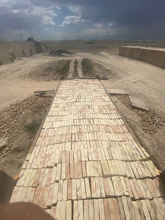 кирпич с доставкой