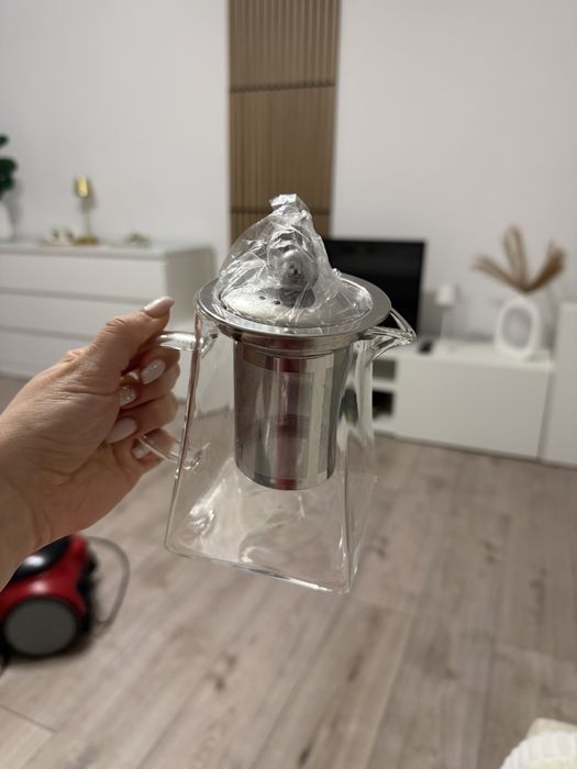 Infuzor de ceai/cafea din metal si sticla termorezistenta model patrat