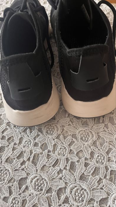 Маратонки Adidas