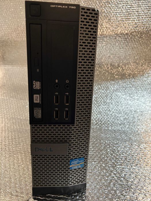 Качествен компютър DELL OptiPlex 790