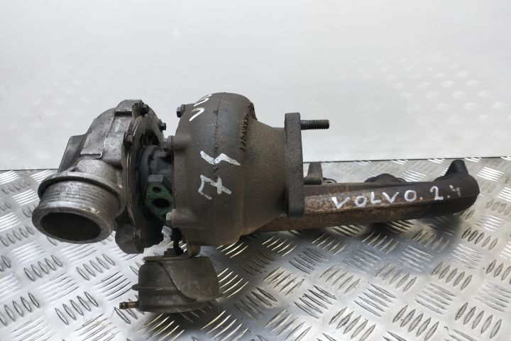 Turbina  Turbo Turbosuflanta 2.4D 8653146 Volvo V70 a 2-a generatie s