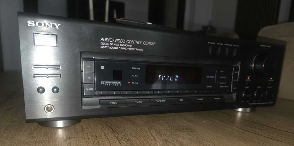 Vand Amplituner Sony model STR-D615