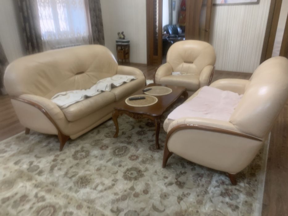 Кожанная  мебель