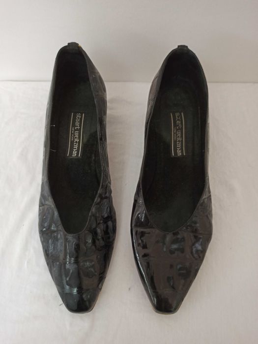 Pantofi Stuart Weitzman din piele lacuita marimea 39