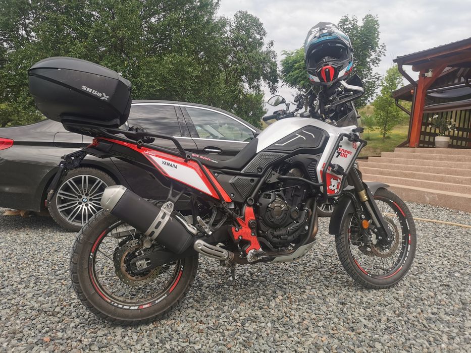 Vând yamaha tenere 700