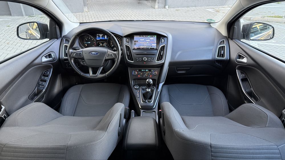 FORD Focus 2016 — imagine 5
