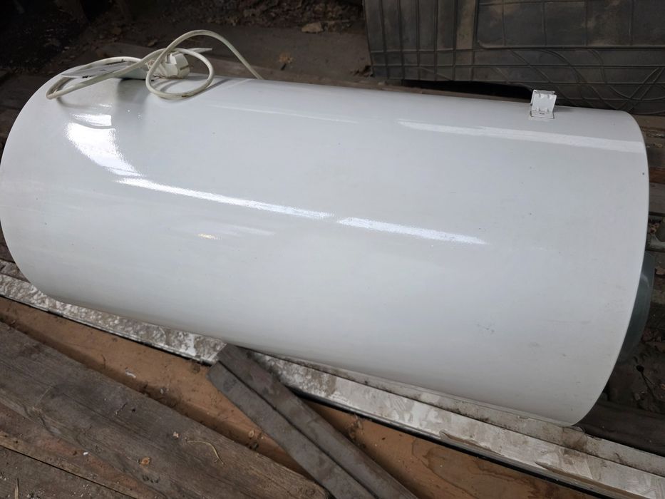 Водонагреватель Ariston 100л