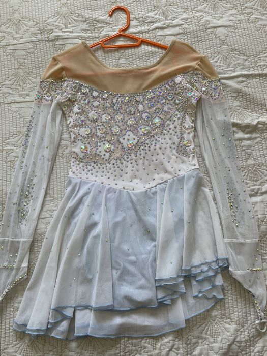 платья для выступления