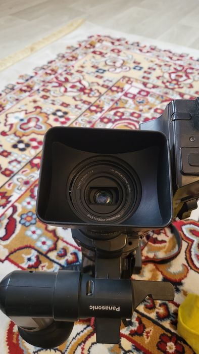 Продается видеокамера