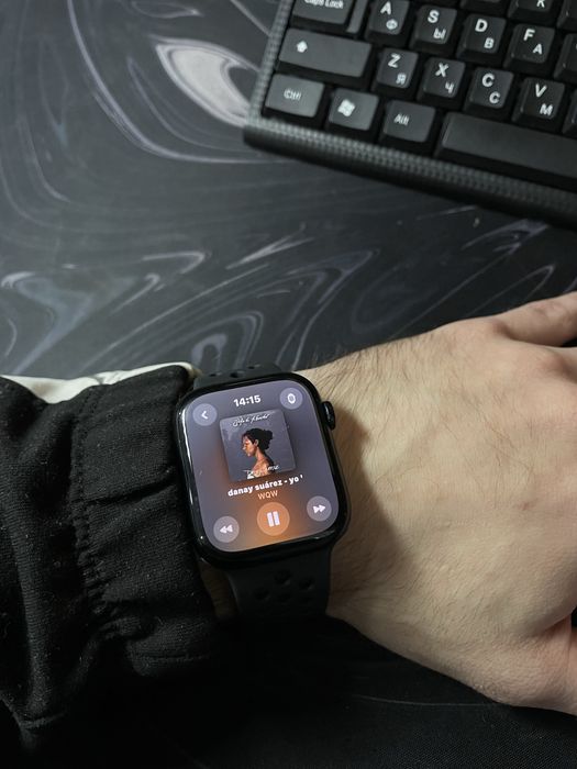 Apple Watch 7 Nike 45mm GPS 32gb