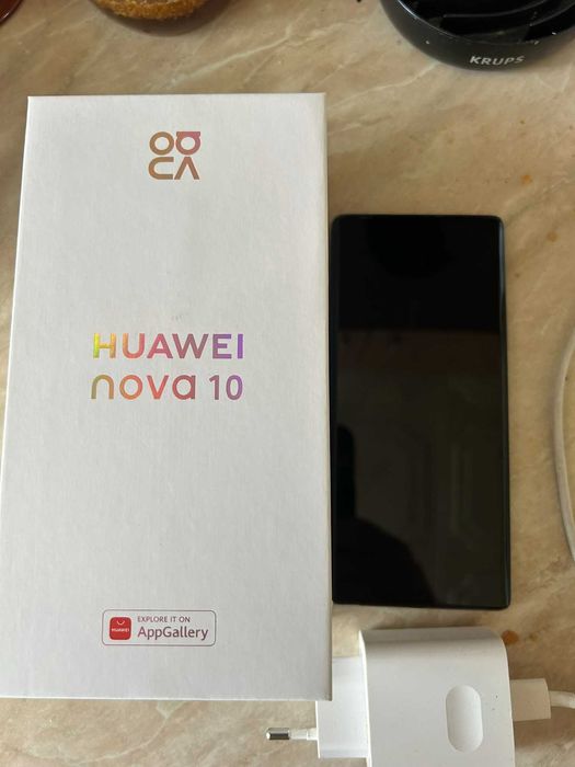 Huawei nova 10 отлично състояние
