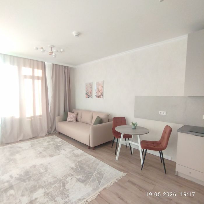 Продам 1-ком студию в центре левого берега