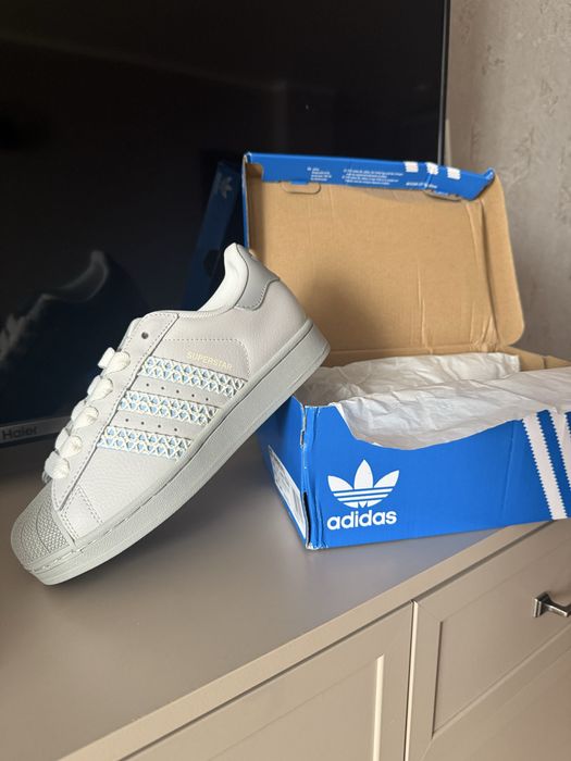 Женские кросовки adidas